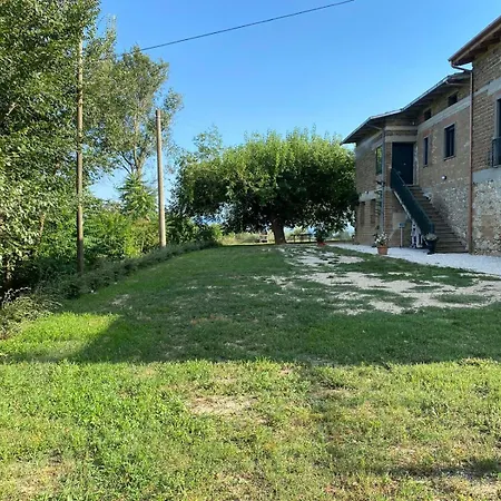 Pensjonat Casale Le Casole Affitta Nel Cuore Dell'umbria