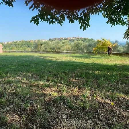 Pensjonat Casale Le Casole Affitta Nel Cuore Dell'umbria *