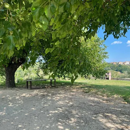 Pensjonat Casale Le Casole Affitta Nel Cuore Dell'umbria *